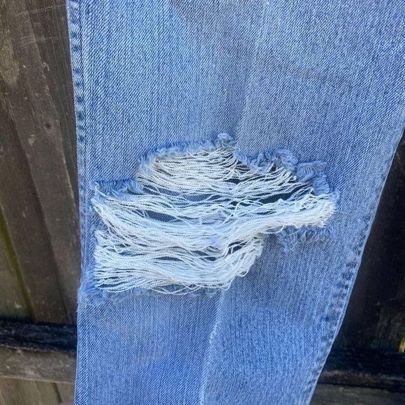 Wrangler Vintage Distressed Light Wash Bootcut Jeans | 32 - Picture 2 of 5